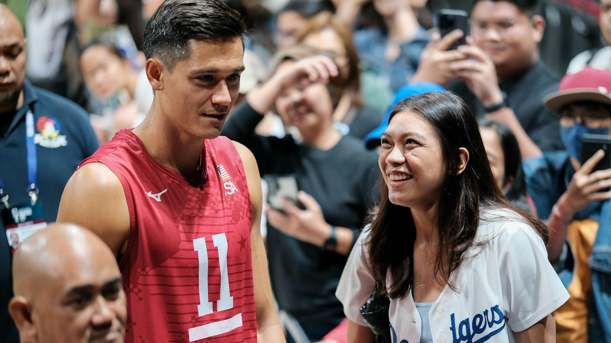 Alyssa Valdez reunites with Team USA captain Micah Christenson at FIVB Worlds